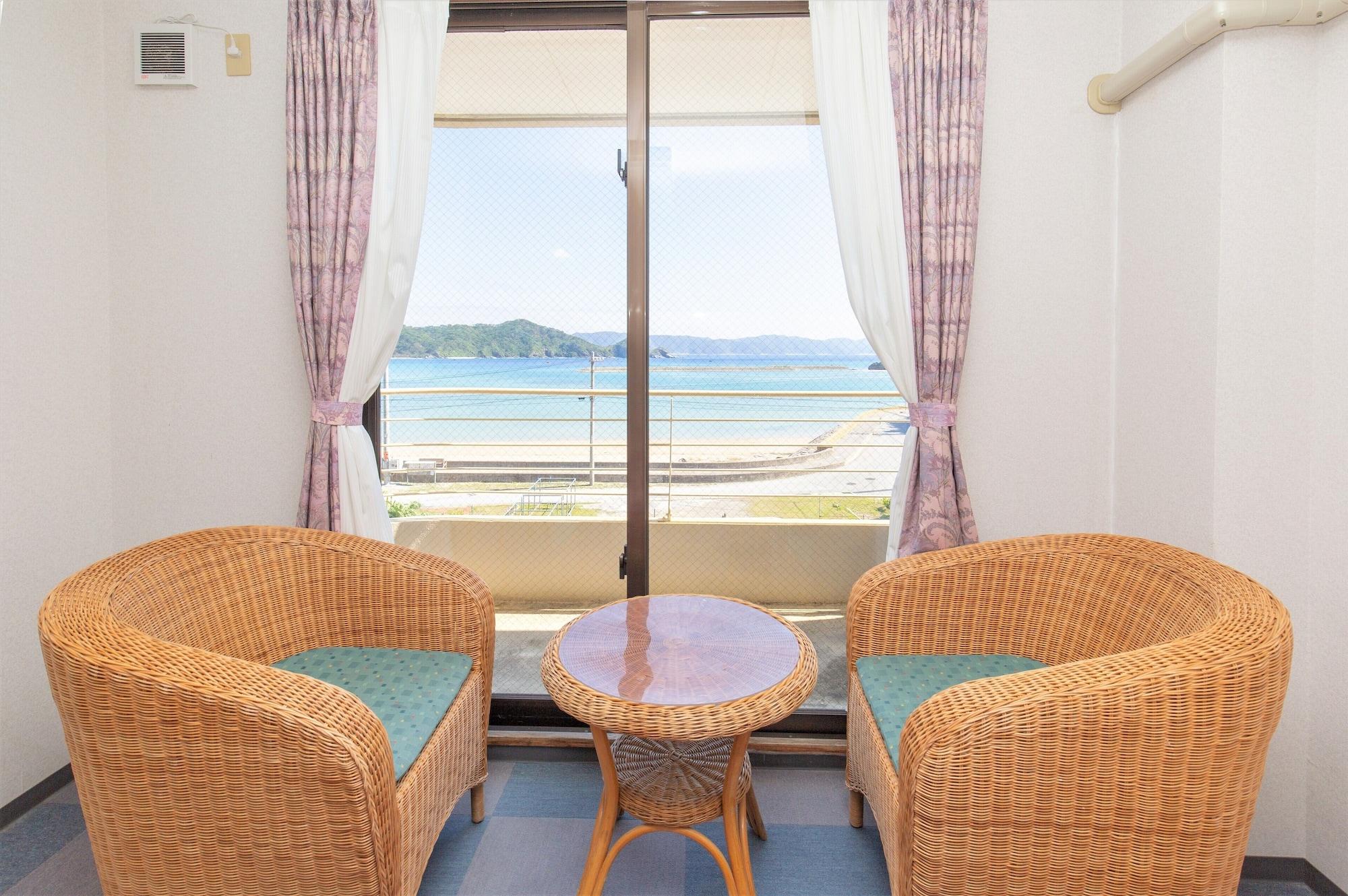 Kerama Beach Hotel Zamami Ngoại thất bức ảnh
