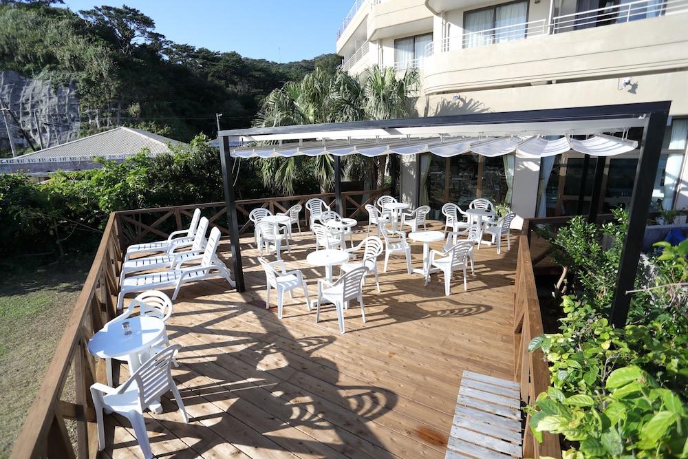 Kerama Beach Hotel Zamami Ngoại thất bức ảnh